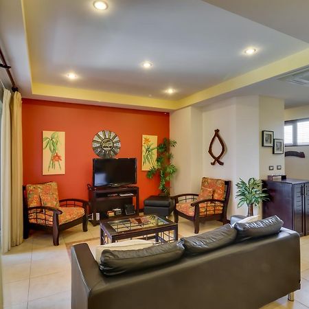 Naxos 15 Apartment Tamarindo Bagian luar foto