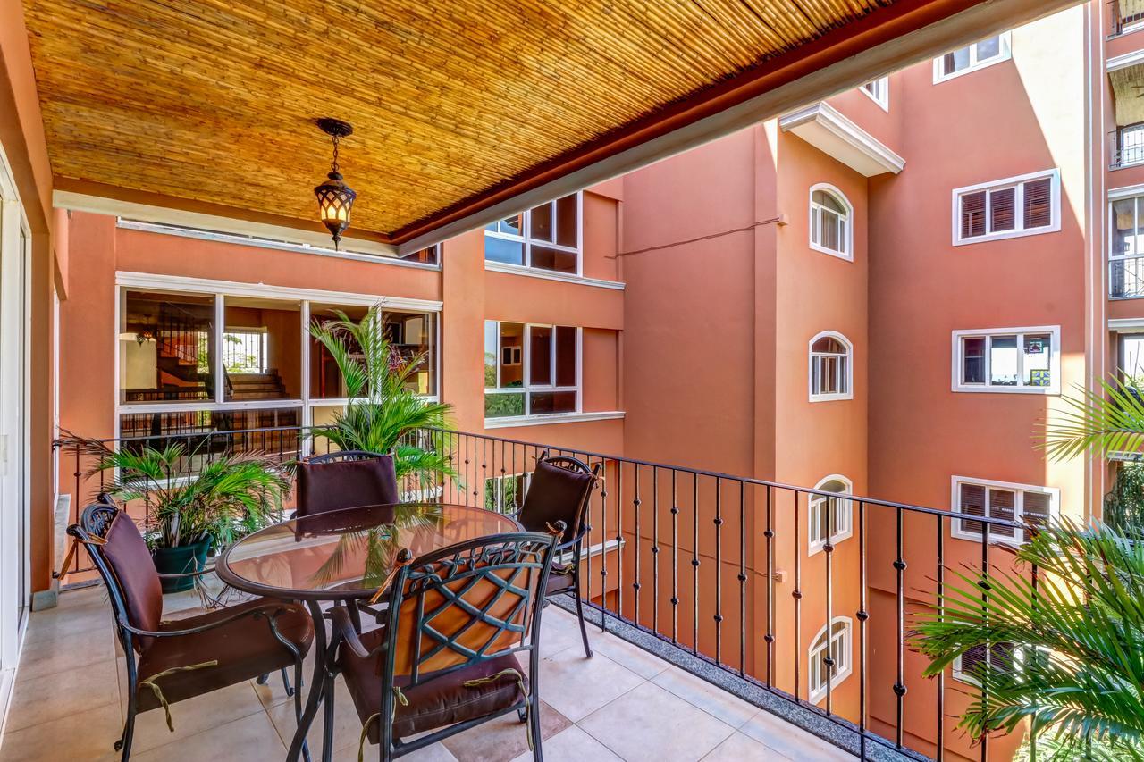Naxos 15 Apartment Tamarindo Bagian luar foto